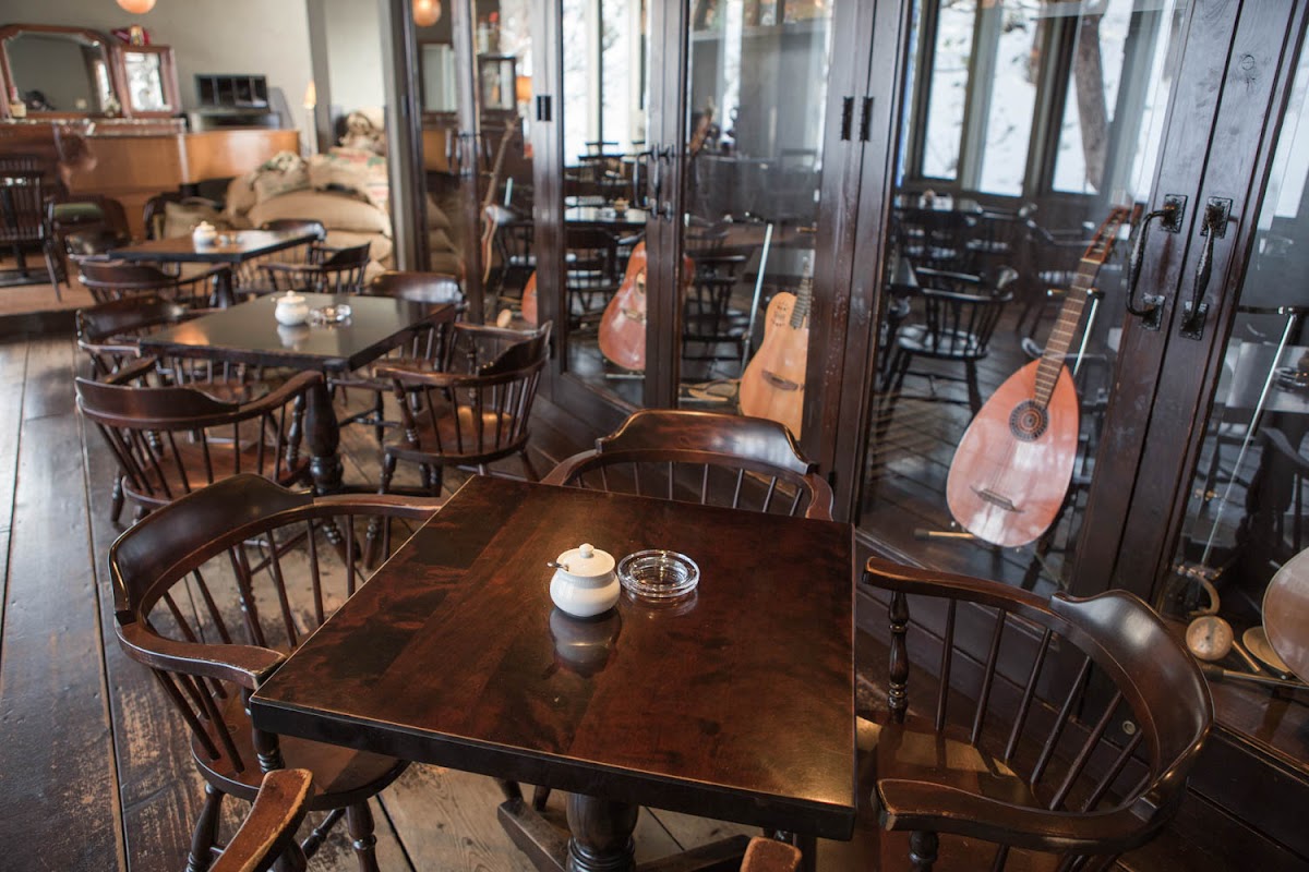 Miyakoshiya Coffee The Cafe